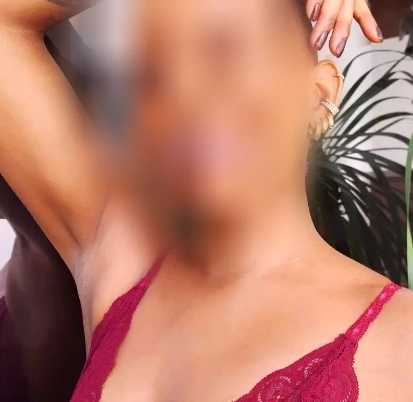 Natalia, 24